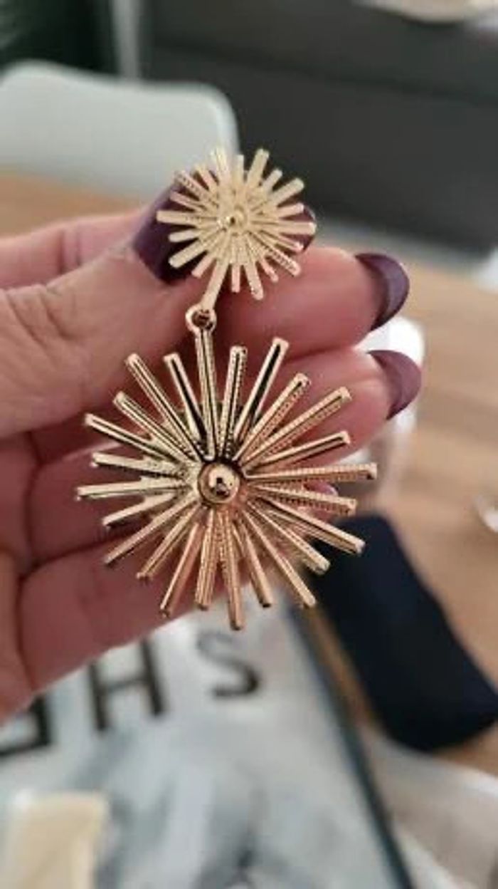 boucles d’oreilles dorées - photo numéro 8
