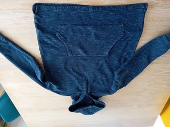 Sweatshirt à capuche Kiabi garçon XS (14 ans) - Excellent état