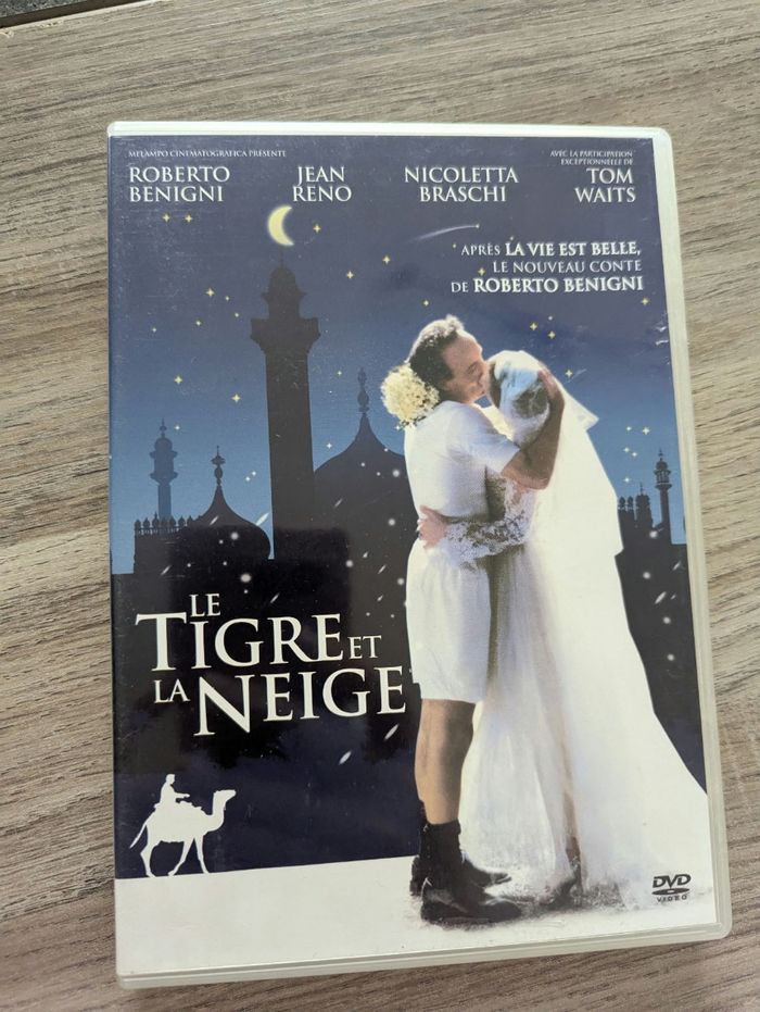 Dvd le tigre et la neige avec Roberto Benigni et Jean Reno