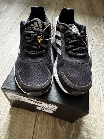 Baskets noires Adidas T.28