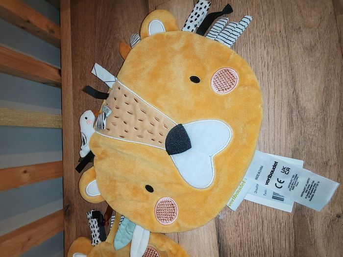 2 tête de lion VERTBAUDET Tanzanie - photo numéro 2