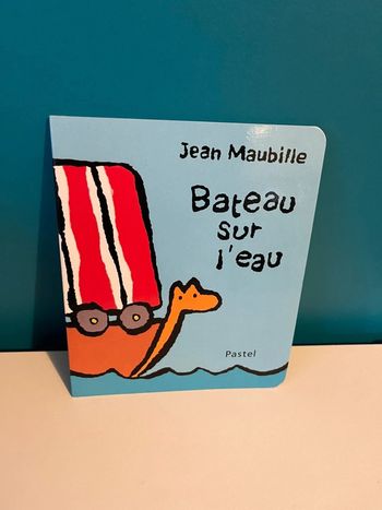 Livre école des loisirs maternelle bateau sur l’eau
