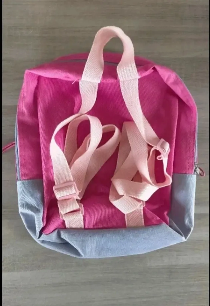 Sac a dos Peppa pig - photo numéro 2