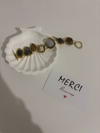 Bracelet doré pierres naturelles style vintage