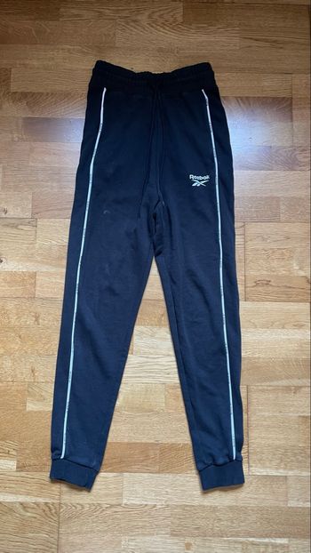 Jogging long et noir avec des rayures blanches sur le côté de taille XS (34) 