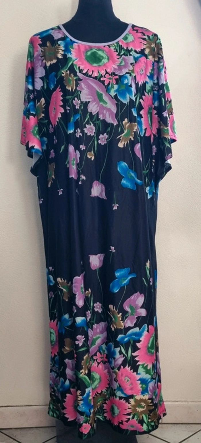 Robe d'hôtesse