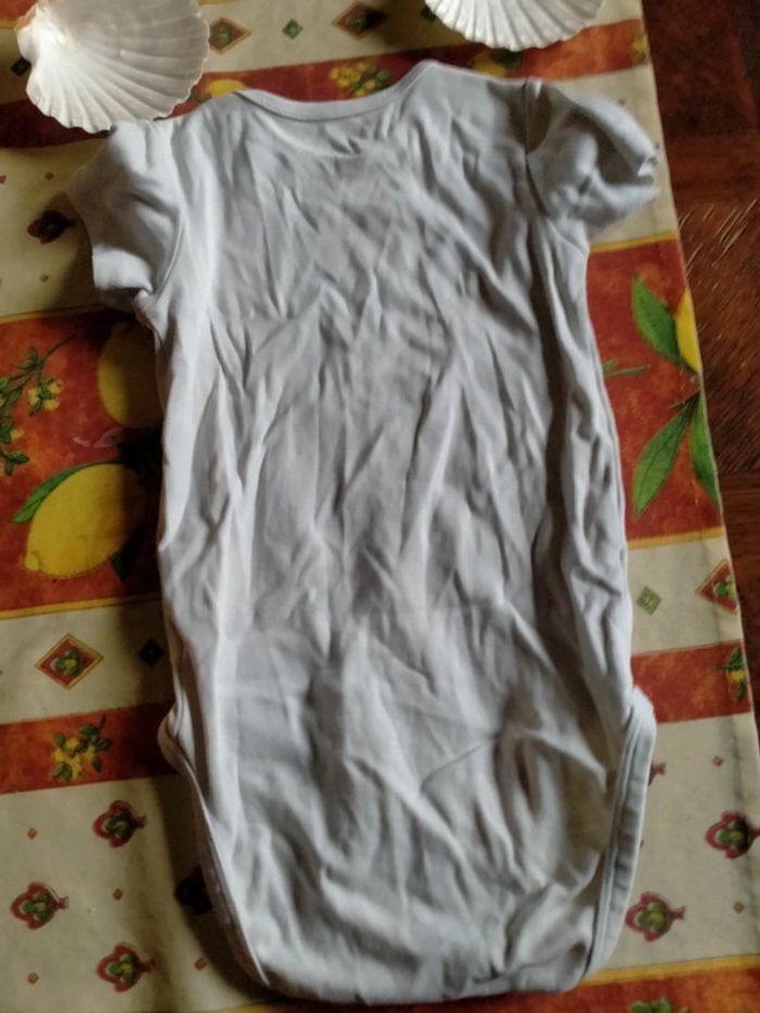 Body 12/18 mois 86 cm - photo numéro 3