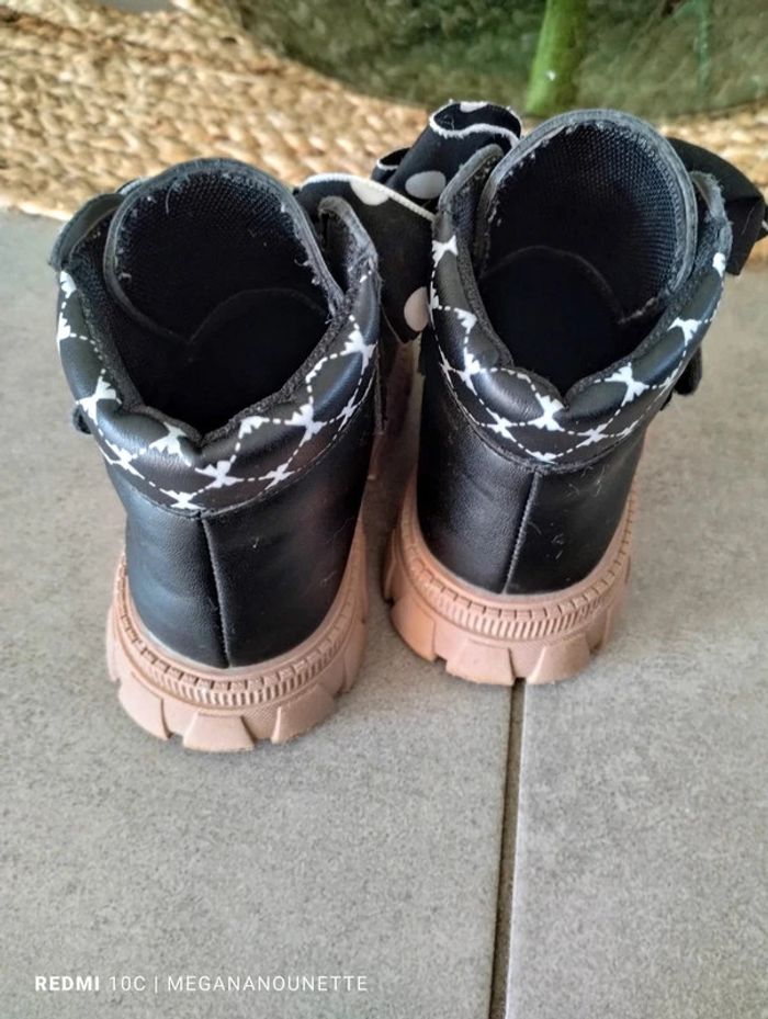 🦋 Jolies bottines nœud papillon P 25 Boutique Parisienne - photo numéro 3
