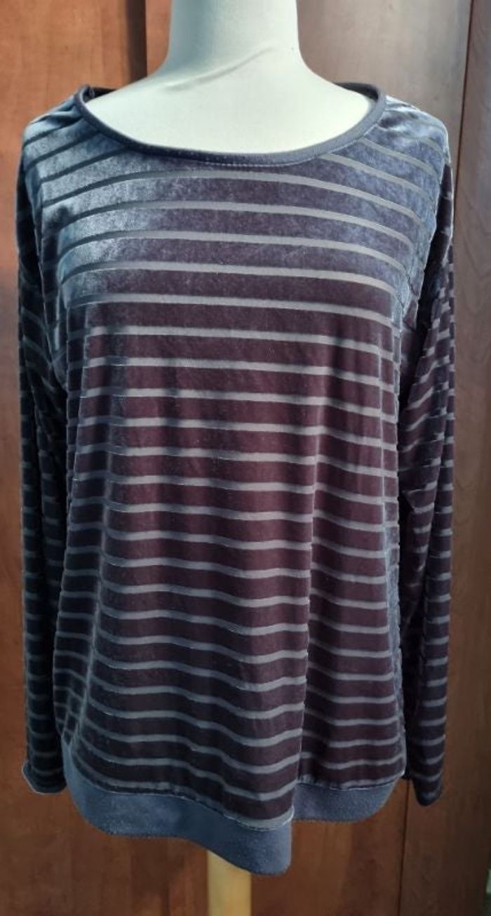 Pull effet velours taille XL