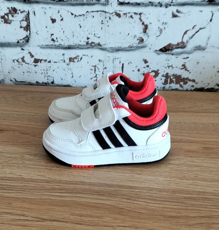 Baskets à scratch adidas blanche 23 - photo numéro 2