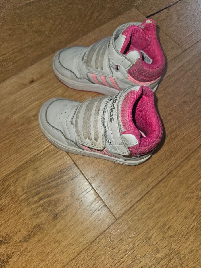 Baskets adidas Hoops fille 27 - photo numéro 2
