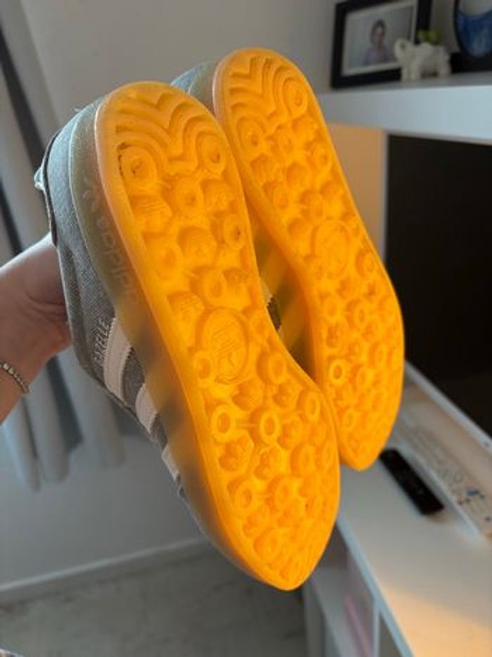 Adidas Gazelle neuves taille 38 - photo numéro 4