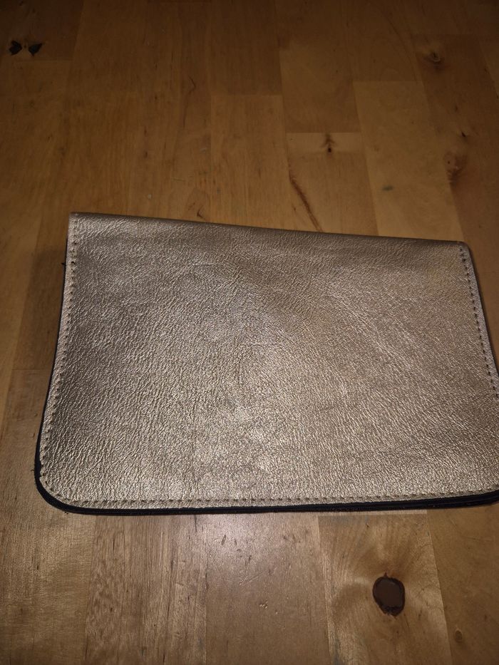 Pochette - photo numéro 2