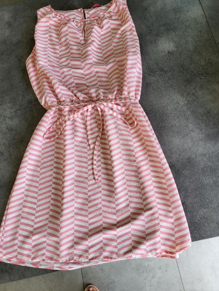 Robe à rayures