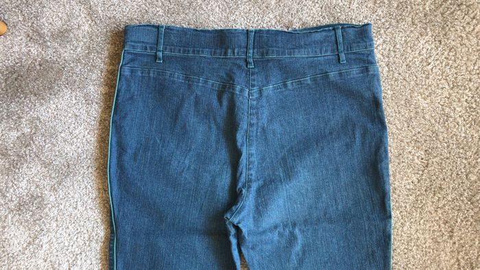 Pantalon Formes 42 - photo numéro 4