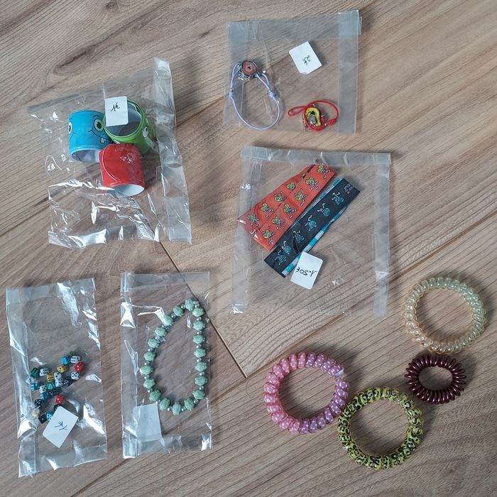 Lot bracelets