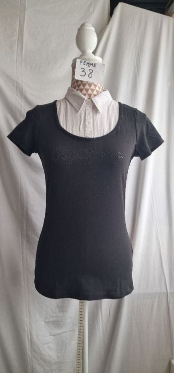 Tee-shirt, noir & blanc, en très très bon état, en coton & elasthanne, longueur 61cm