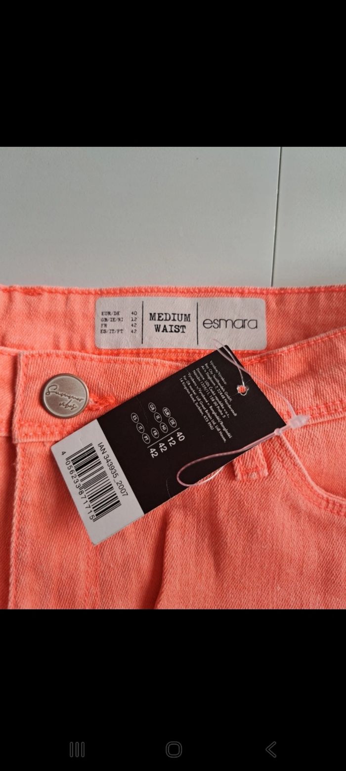 Short neuf - photo numéro 2