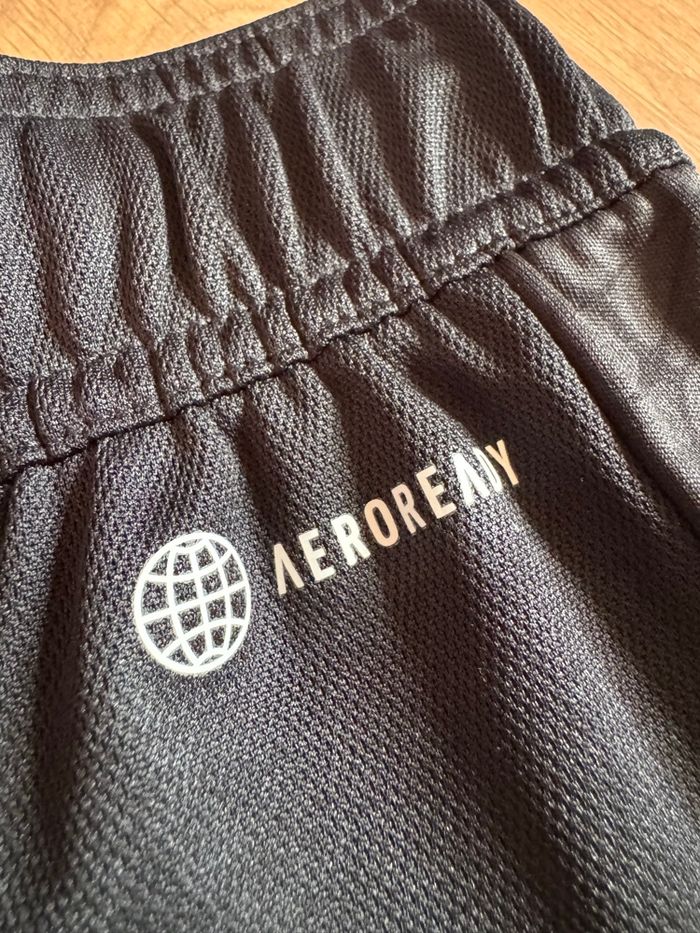 Short de sport Adidas noir - photo numéro 5