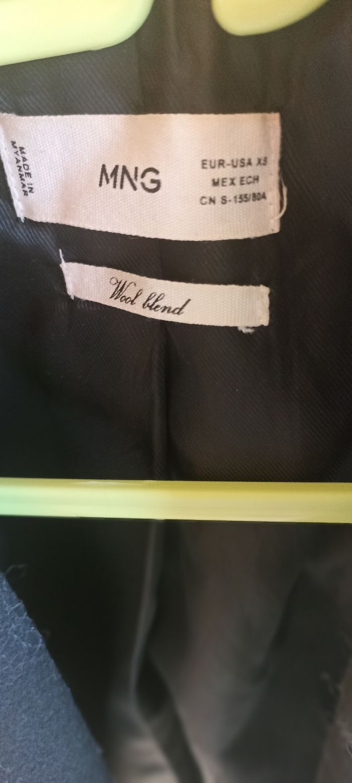 Manteau long noir MANGO – laine mélangée, coupe élégante et intemporelle - photo numéro 5