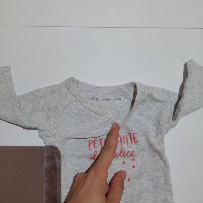 Body 3 mois fille - photo numéro 2