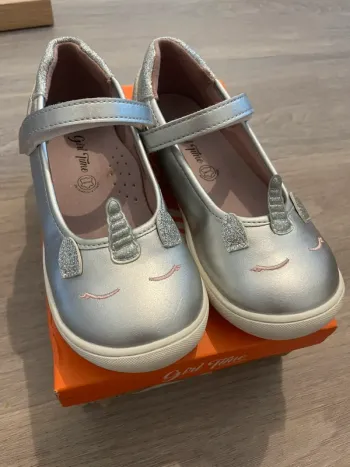 Chaussures fille 30 Licornes Argent