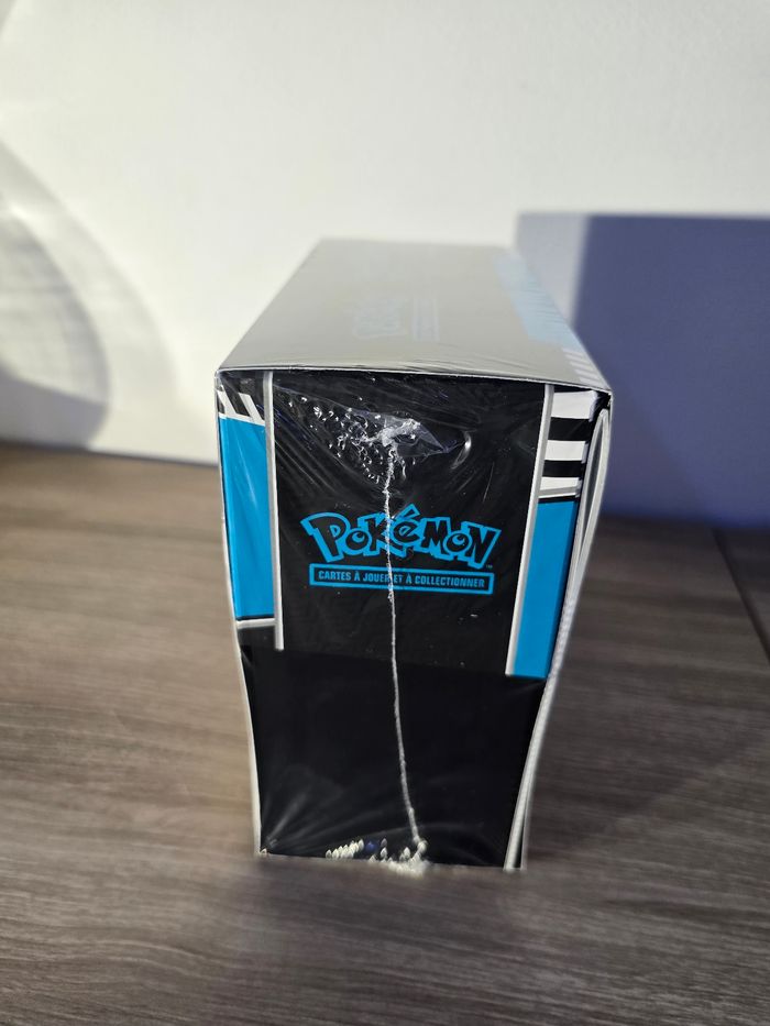 Etb foudre noir, carte pokemon - photo numéro 4