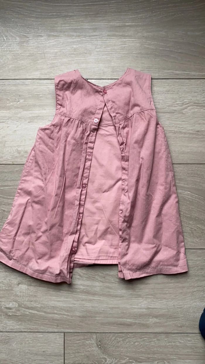 Robe taille 2 ans - photo numéro 4