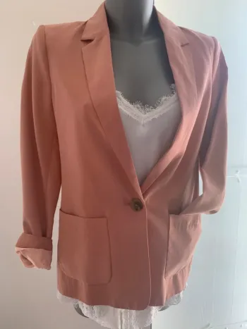 MKT blazer T36
