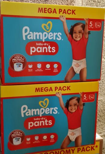 Couches pampers taille 5