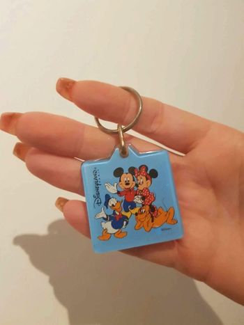 Porte clé donald Mickey minnie pluto