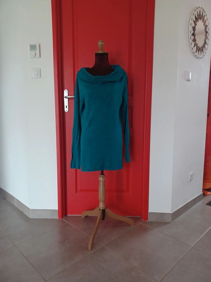 Très jolie pull pour femme - photo numéro 2