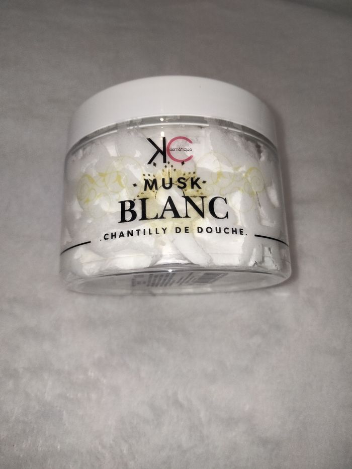 Chantilly de douche/ savon fouetté Musc blanc