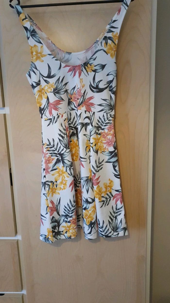 Robe d'été - photo numéro 3