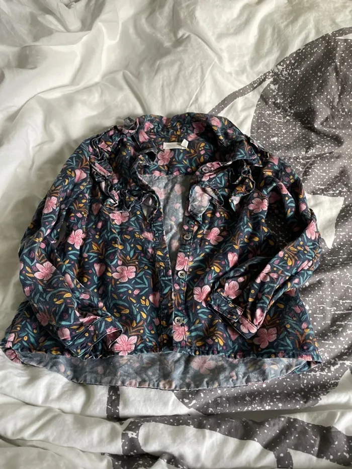 Chemise