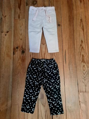 Lot de 2 pantalons pour bebe fille