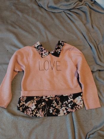 Pull rose avec chemisier cousu taille 8 ans