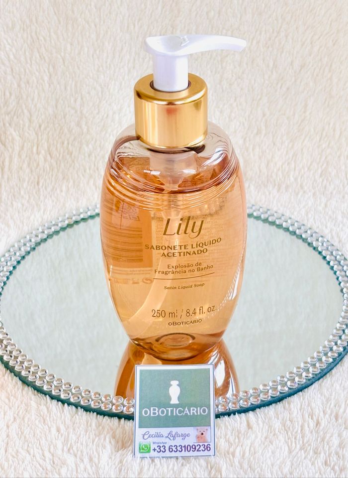 Jabón líquido Acetinado ducha LILY OBoticário