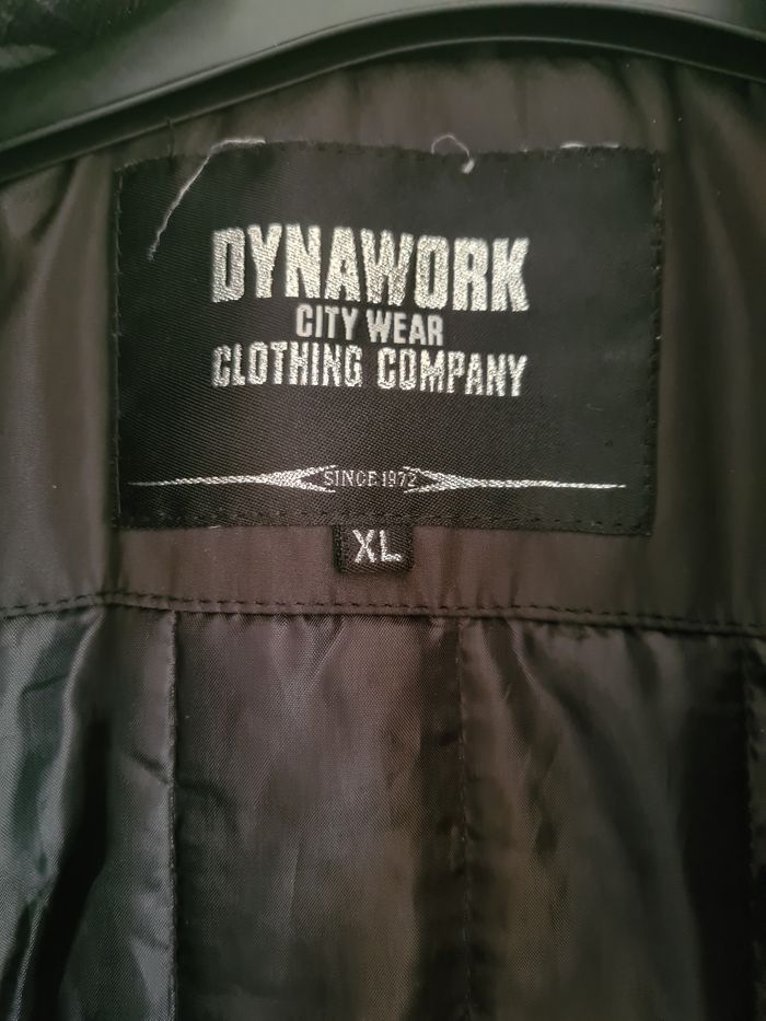 Blouson noir / Taille XL - photo numéro 4