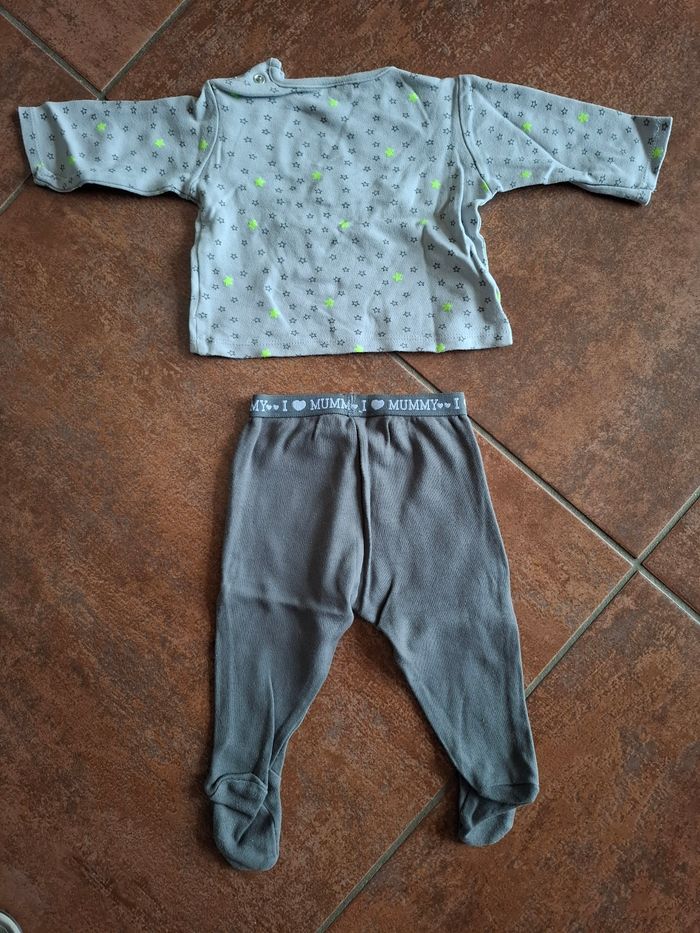Tenue 6 mois - photo numéro 2