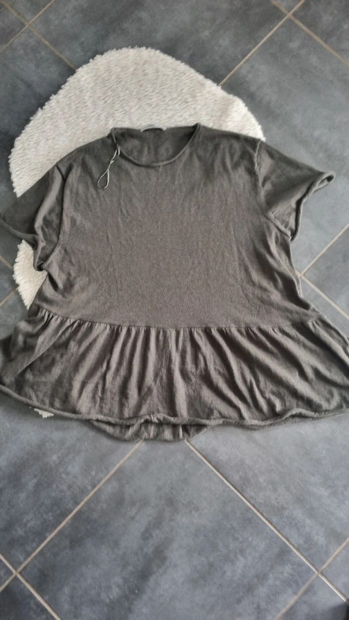 Haut tee shirt Zara kaki souple L maille oversize asymétrique - photo numéro 5