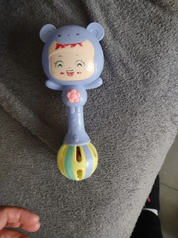 Jouet d'éveil Hochet avec grelot