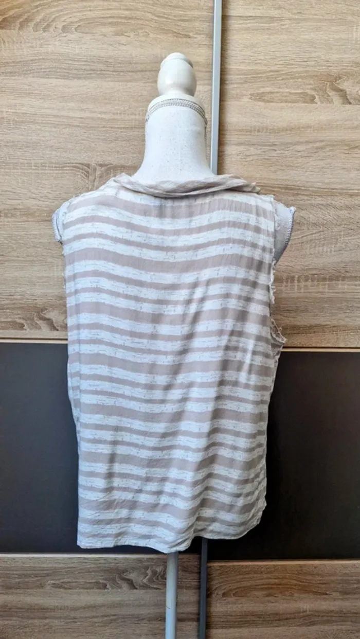 Débardeur à rayures - photo numéro 5