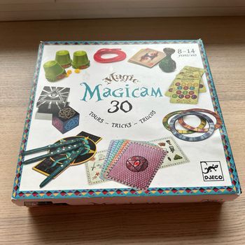 Djeco Magicam 30. Tours de magie.