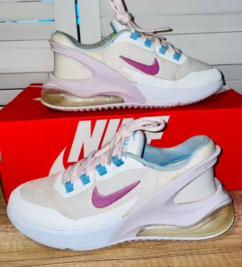 Basket Nike air Max 270 go cosmic t36 1/2