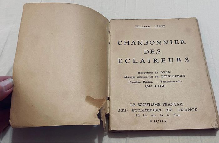Petit livre de chansons - photo numéro 5