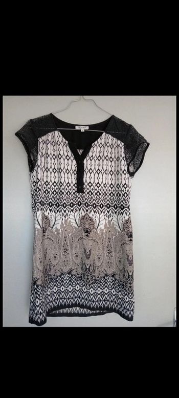 Tunique pur et simple taille 38