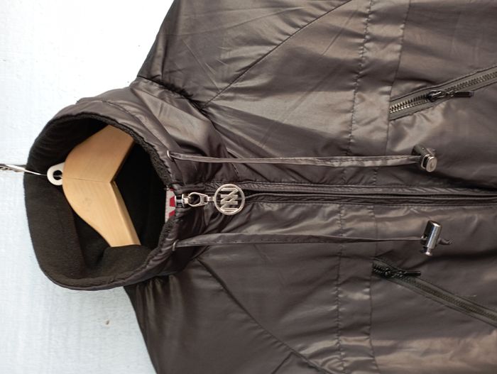 Manteau/Imperméable avec capuche de couleur noire de marque Dorotennis - photo numéro 5