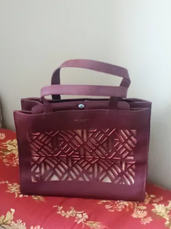 Vends Sac à main Les Georgettes - Bordeaux réversible