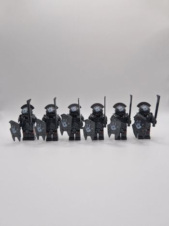 Figurines type lego 6 guerriers orcs seigneur des anneaux / hobbit